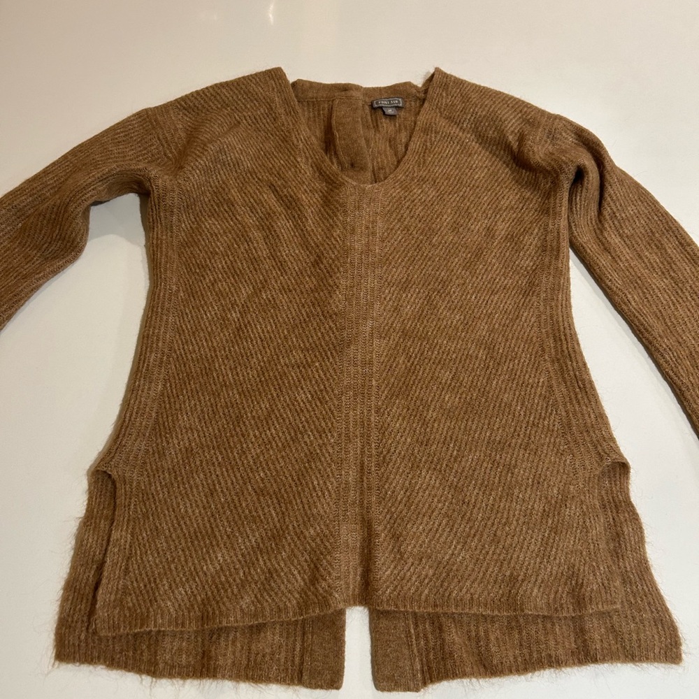 Point Sur button back sweater - Picture 7 of 8